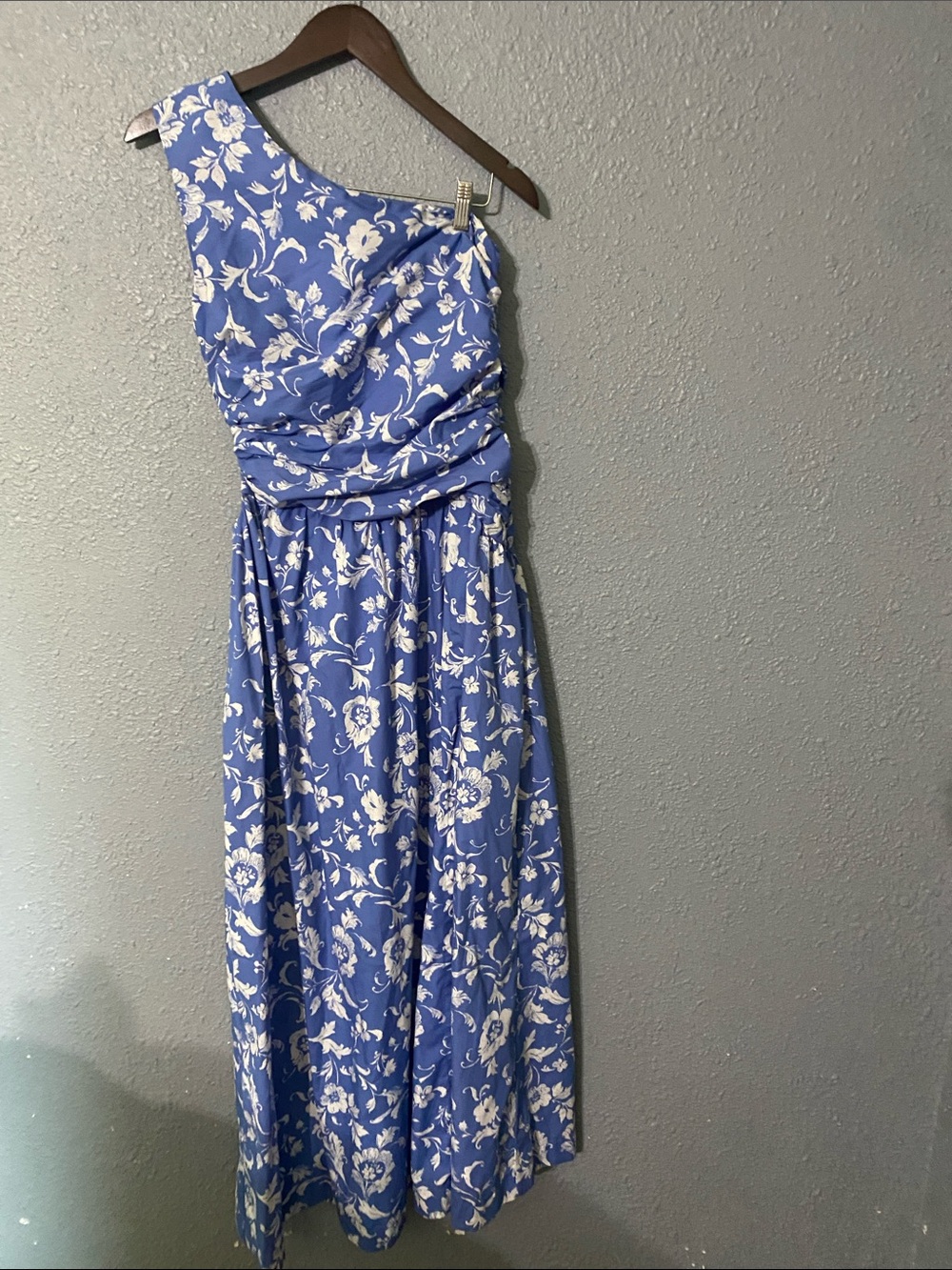 Abercrombie & Fitch M dress excellent condition